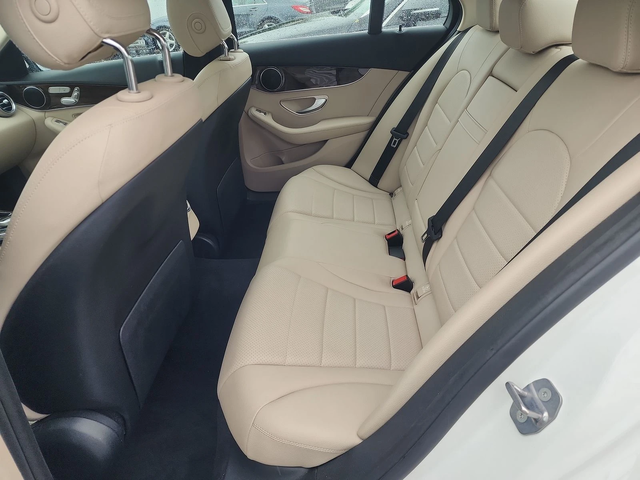 Mercedes-Benz C 300 FACELIFT* KEYLESS GO* М.ТОЧКА* ПОДГРЕВ* KAMERA - автомобили, коли, обяви за нови и употребявани 13