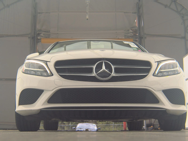 Mercedes-Benz C 300 FACELIFT* KEYLESS GO* М.ТОЧКА* ПОДГРЕВ* KAMERA - автомобили, коли, обяви за нови и употребявани 3