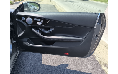 Mercedes-Benz C 300, 2018 г., 61300 км, 245 к.с. - автомобили, коли, обяви за нови и употребявани 11