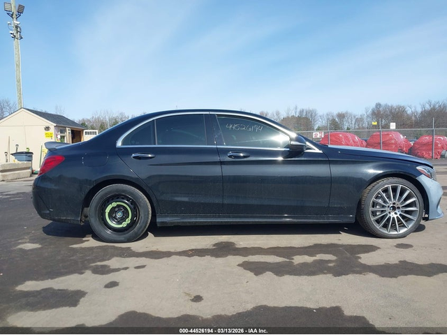 Mercedes-Benz C 300 2.0L I-4 DI, DOHC, VVT, TURBO, 241HP All Wheel Drive - автомобили, коли, обяви за нови и употребявани 12