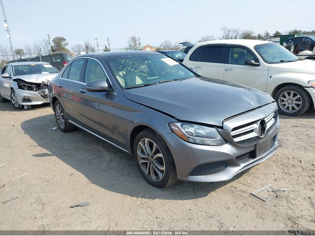 Mercedes-Benz C 300 2.0L I-4 DI, DOHC, VVT, TURBO, 241HP All Wheel Drive - автомобили, коли, обяви за нови и употребявани 0