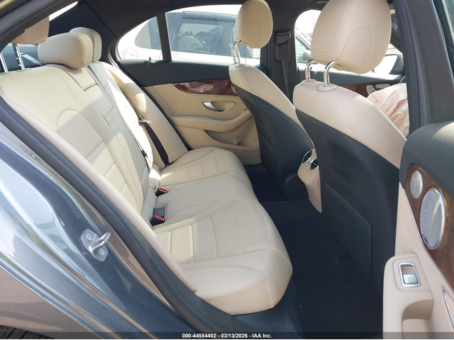 Mercedes-Benz C 300 2.0L I-4 DI, DOHC, VVT, TURBO, 241HP All Wheel Drive - автомобили, коли, обяви за нови и употребявани 7