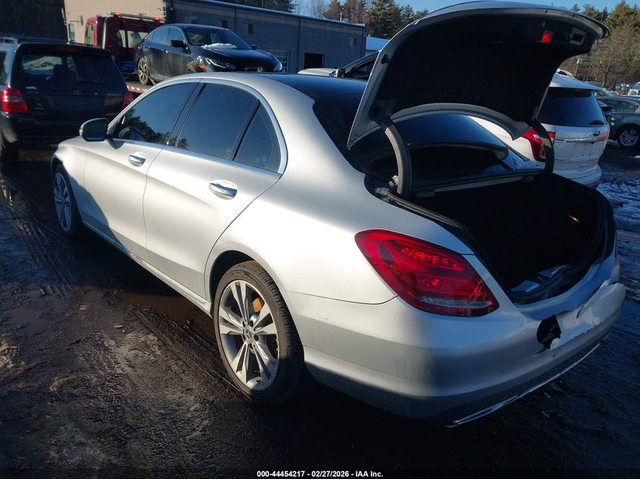Mercedes-Benz C 300 2.0L I-4 DI, DOHC, VVT, TURBO, 241HP All Wheel Drive - автомобили, коли, обяви за нови и употребявани 2