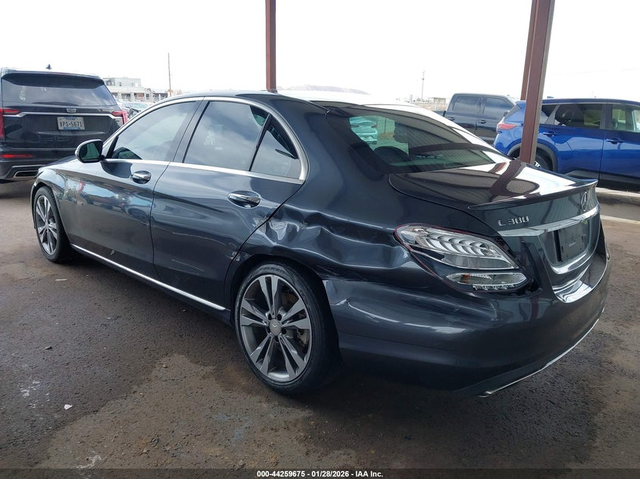 Mercedes-Benz C 300 2.0L I-4 DI, DOHC, VVT, TURBO, 241HP Rear Wheel Drive - автомобили, коли, обяви за нови и употребявани 2