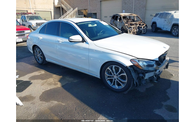 mercedes-benz-c-300-2-0l-i-4-di-dohc-vvt-turbo-241hp-rear-wheel-drive - 0