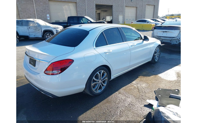 mercedes-benz-c-300-2-0l-i-4-di-dohc-vvt-turbo-241hp-rear-wheel-drive - 3