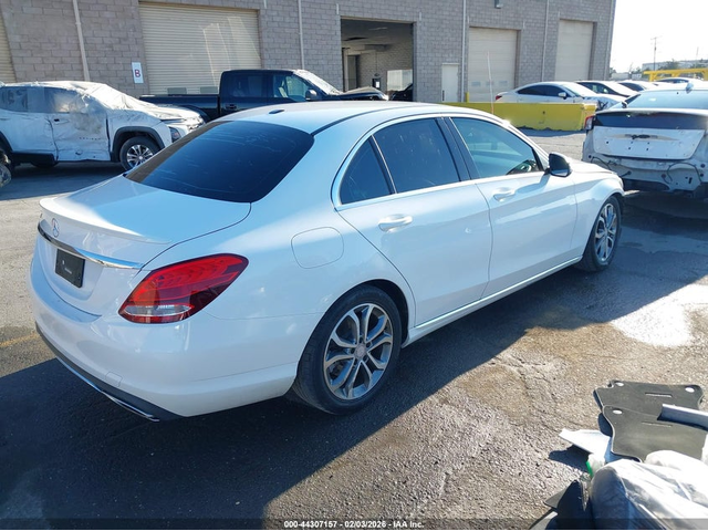 Mercedes-Benz C 300 2.0L I-4 DI, DOHC, VVT, TURBO, 241HP Rear Wheel Drive - автомобили, коли, обяви за нови и употребявани 3
