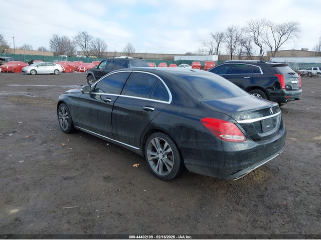 Mercedes-Benz C 300 2.0L I-4 DI, DOHC, VVT, TURBO, 241HP Rear Wheel Drive - автомобили, коли, обяви за нови и употребявани 2