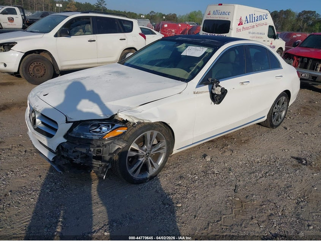 Mercedes-Benz C 300 2.0L I-4 DI, DOHC, VVT, TURBO, 241HP Rear Wheel Drive - автомобили, коли, обяви за нови и употребявани 1