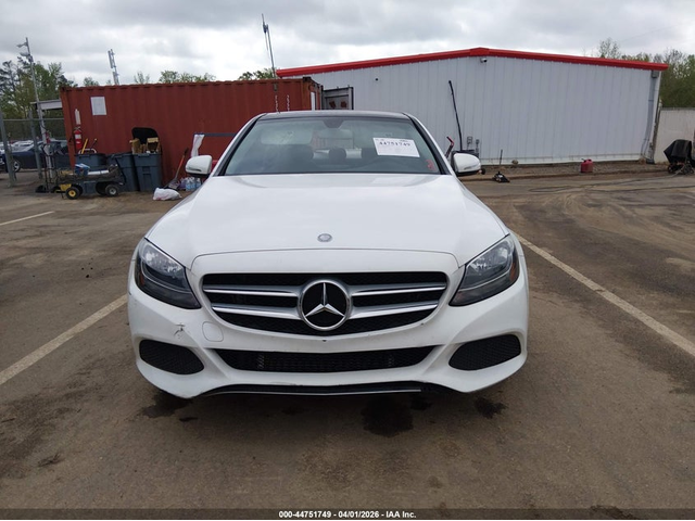 Mercedes-Benz C 300 2.0L I-4 DI, DOHC, VVT, TURBO, 241HP Rear Wheel Drive - автомобили, коли, обяви за нови и употребявани 11