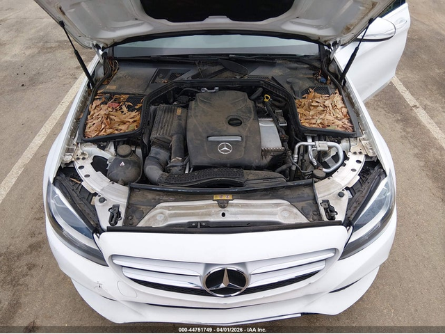 Mercedes-Benz C 300 2.0L I-4 DI, DOHC, VVT, TURBO, 241HP Rear Wheel Drive - автомобили, коли, обяви за нови и употребявани 9