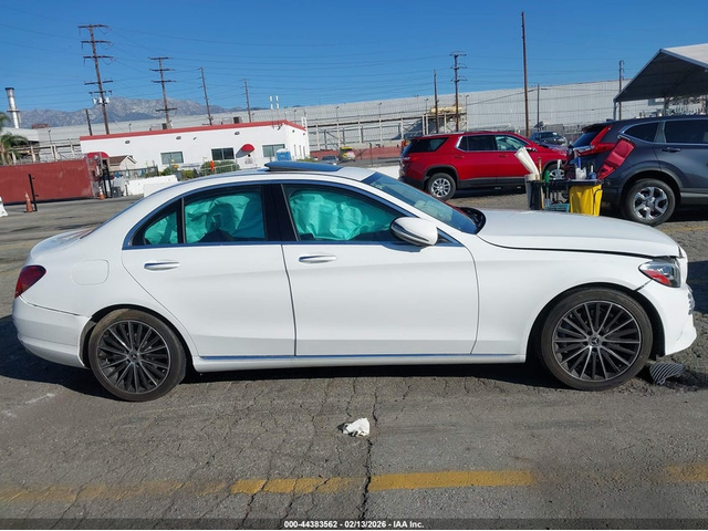 Mercedes-Benz C 300 2.0L I-4 DI, DOHC, VVT, TURBO, 255HP Rear Wheel Drive - автомобили, коли, обяви за нови и употребявани 12