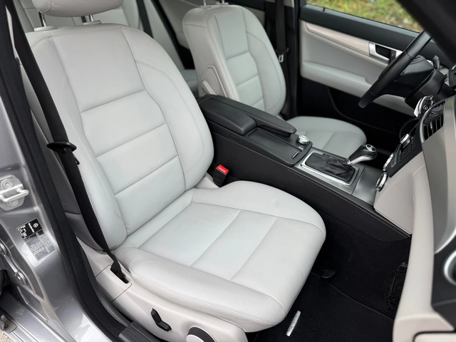 Mercedes-Benz C 300 CDi 4 MATIC - автомобили, коли, обяви за нови и употребявани 9