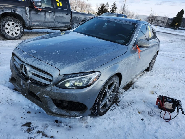 Mercedes-Benz C 300 * CARFAX * ЦЕНА ДО БГ - автомобили, коли, обяви за нови и употребявани 0