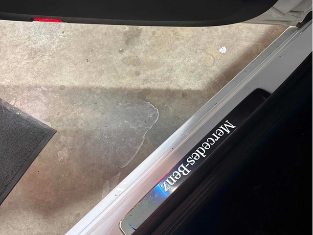 Mercedes-Benz C 300 * CARFAX * ЦЕНА ДО БГ - автомобили, коли, обяви за нови и употребявани 11