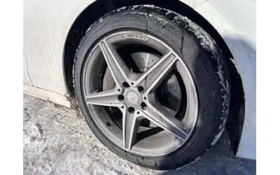 mercedes-benz-c-300 - 5