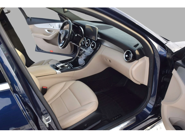 Mercedes-Benz C 300 * CARFAX * ЦЕНА ДО БГ - автомобили, коли, обяви за нови и употребявани 9