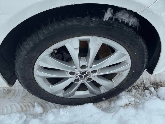 Mercedes-Benz C 300 * CARFAX * ЦЕНА ДО БГ - автомобили, коли, обяви за нови и употребявани 13