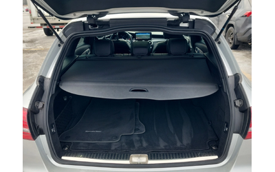 Mercedes-Benz C 300 - автомобили, коли, обяви за нови и употребявани 8