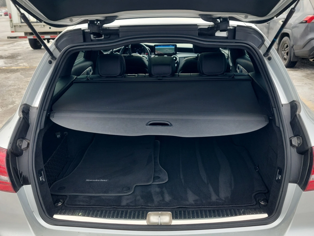 Mercedes-Benz C 300 - автомобили, коли, обяви за нови и употребявани 8