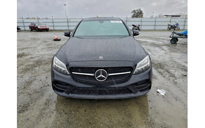 mercedes-benz-c-300 - 1