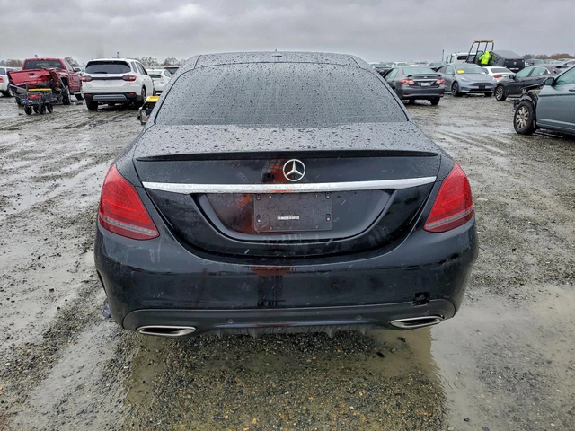 Mercedes-Benz C 300 - автомобили, коли, обяви за нови и употребявани 4