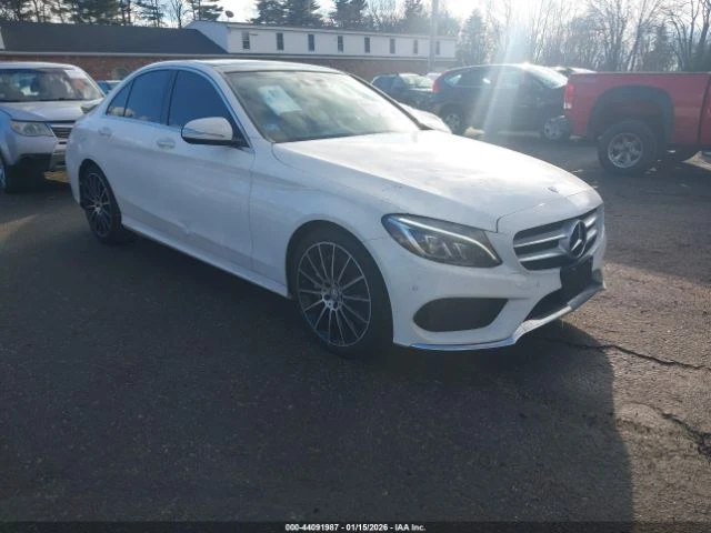Mercedes-Benz C 300 4-Matic - автомобили, коли, обяви за нови и употребявани 0