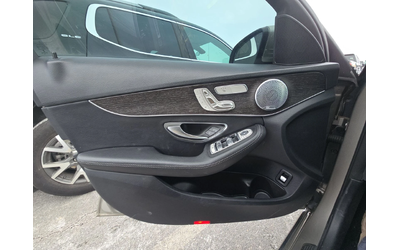 Mercedes-Benz C 300 4MATIC - автомобили, коли, обяви за нови и употребявани 11