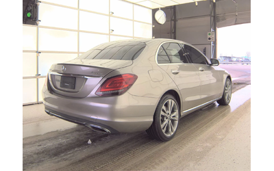 mercedes-benz-c-300 - 4