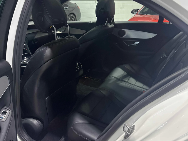 Mercedes-Benz C 300 4M* AMG-pkg* Пано* Подгрев* 360View - автомобили, коли, обяви за нови и употребявани 10