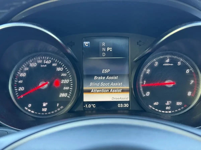 Mercedes-Benz C 300 AMG-pkg* Night-pkg* Burmester* Keyless* Camera* Am - автомобили, коли, обяви за нови и употребявани 10