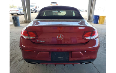 mercedes-benz-c-300 - 5