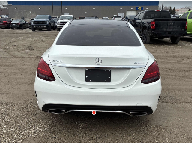 Mercedes-Benz C 300 4MATIC* КОжа* Подгрев* Кейлес* Blind Spot* ВИДЕО - автомобили, коли, обяви за нови и употребявани 3