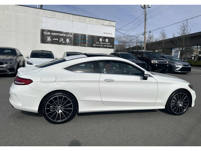 Mercedes-Benz C 300 4MATIC* КОжа* Подгрев* Кейлес* Blind Spot* - автомобили, коли, обяви за нови и употребявани 2