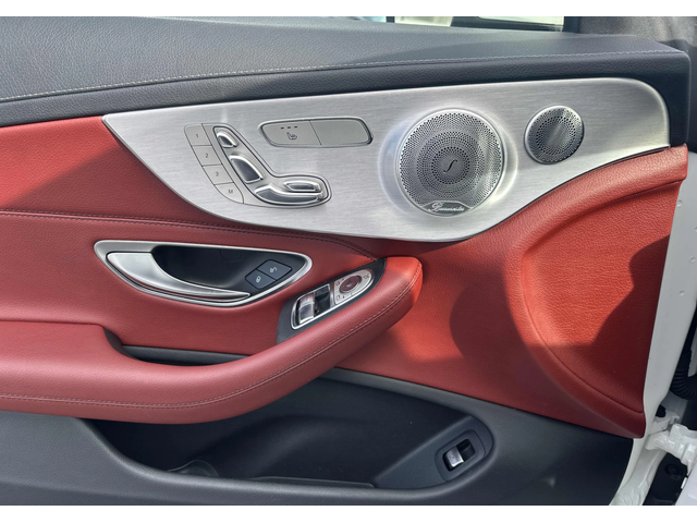 Mercedes-Benz C 300 4MATIC* КОжа* Подгрев* Кейлес* Blind Spot* - автомобили, коли, обяви за нови и употребявани 9