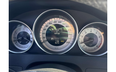 Mercedes-Benz C 300 КОжа* Подгрев* Кейлес* ВИДЕО - автомобили, коли, обяви за нови и употребявани 7