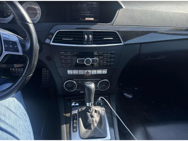 Mercedes-Benz C 300 КОжа* Подгрев* Кейлес* ВИДЕО - автомобили, коли, обяви за нови и употребявани 8