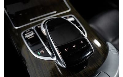 Mercedes-Benz C 300 4MATIC* KEYLESS* ПОДГРЕВ* КАМЕРА* ПАНОРАМА - автомобили, коли, обяви за нови и употребявани 10