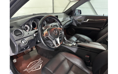 Mercedes-Benz C 300 AMG pack 4 matic - автомобили, коли, обяви за нови и употребявани 6