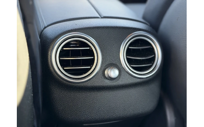 Mercedes-Benz C 300 * АвтоКредит * (ЦЕНА ДО БГ) - автомобили, коли, обяви за нови и употребявани 8