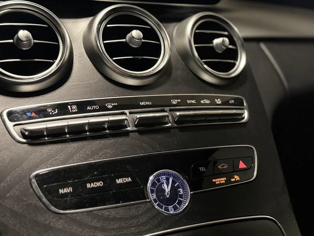 Mercedes-Benz C 300 * АвтоКредит * (ЦЕНА ДО БГ) - автомобили, коли, обяви за нови и употребявани 11