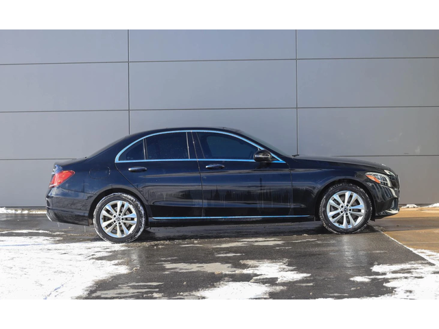 Mercedes-Benz C 300 4MATIC* АвтоКредит* (ЦЕНА ДО БГ) - автомобили, коли, обяви за нови и употребявани 3