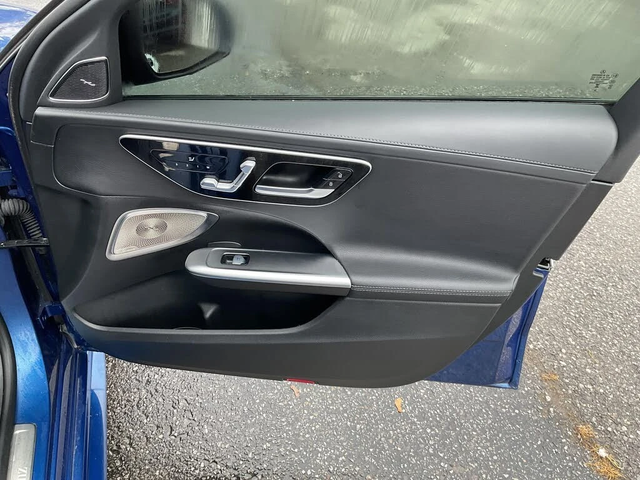 Mercedes-Benz C 300 * AMG Line * HeadUp * * AвтоКредит* (ЦЕНА ДО БГ) - автомобили, коли, обяви за нови и употребявани 16