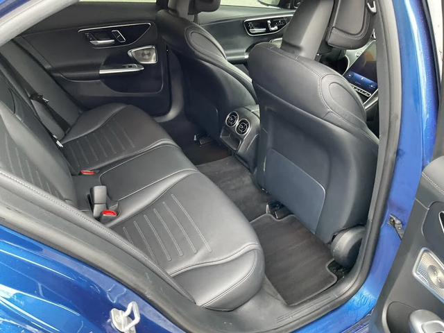 Mercedes-Benz C 300 * AMG Line * HeadUp * * AвтоКредит* (ЦЕНА ДО БГ) - автомобили, коли, обяви за нови и употребявани 8