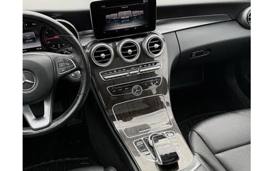 mercedes-benz-c-300 - 5
