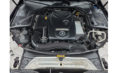 Mercedes-Benz C 300 * АвтоКредит * (ЦЕНА ДО БГ) - автомобили, коли, обяви за нови и употребявани 7