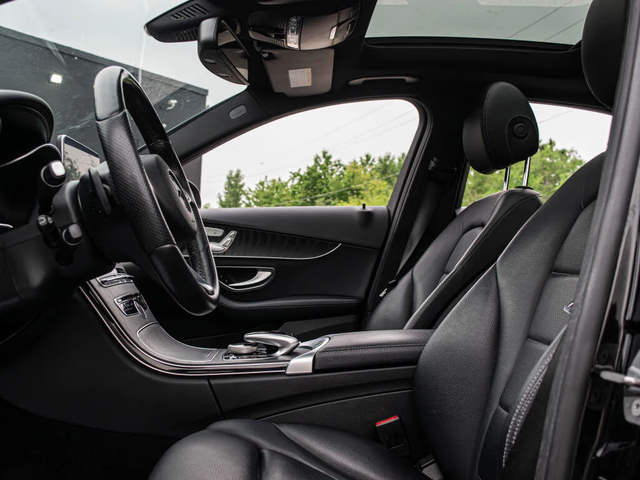 Mercedes-Benz C 300 AMG ПАК* 4MATIC* ПОДГРЕВ* PANO* М.точка* - автомобили, коли, обяви за нови и употребявани 4