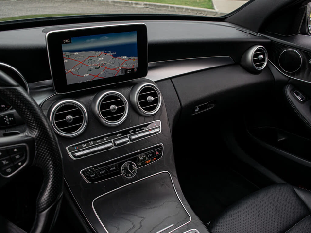 Mercedes-Benz C 300 AMG ПАК* 4MATIC* ПОДГРЕВ* PANO* М.точка* - автомобили, коли, обяви за нови и употребявани 5