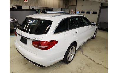 mercedes-benz-c-300 - 4