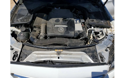 Mercedes-Benz C 300 - автомобили, коли, обяви за нови и употребявани 10